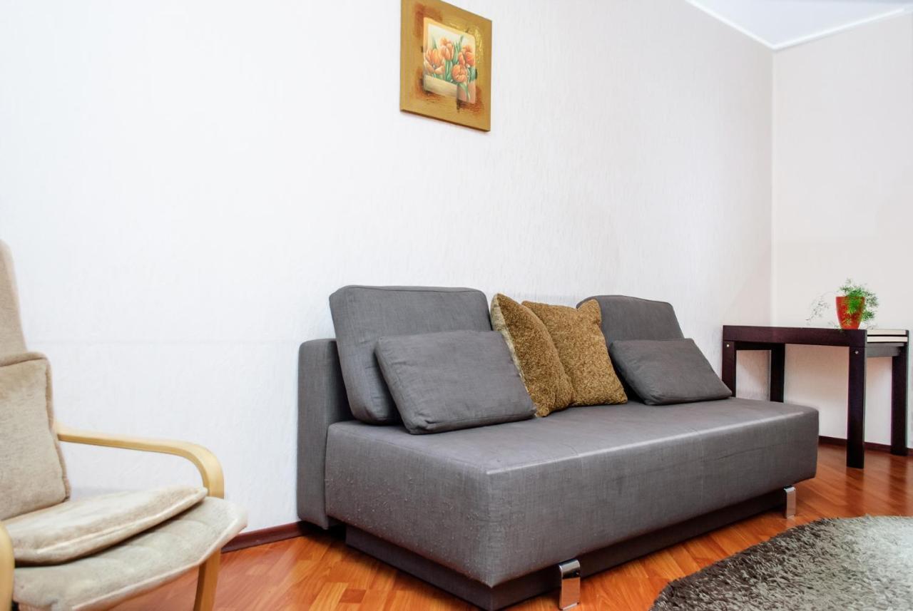 Royal Apartment On Pushkinskaya Kharkov Ngoại thất bức ảnh