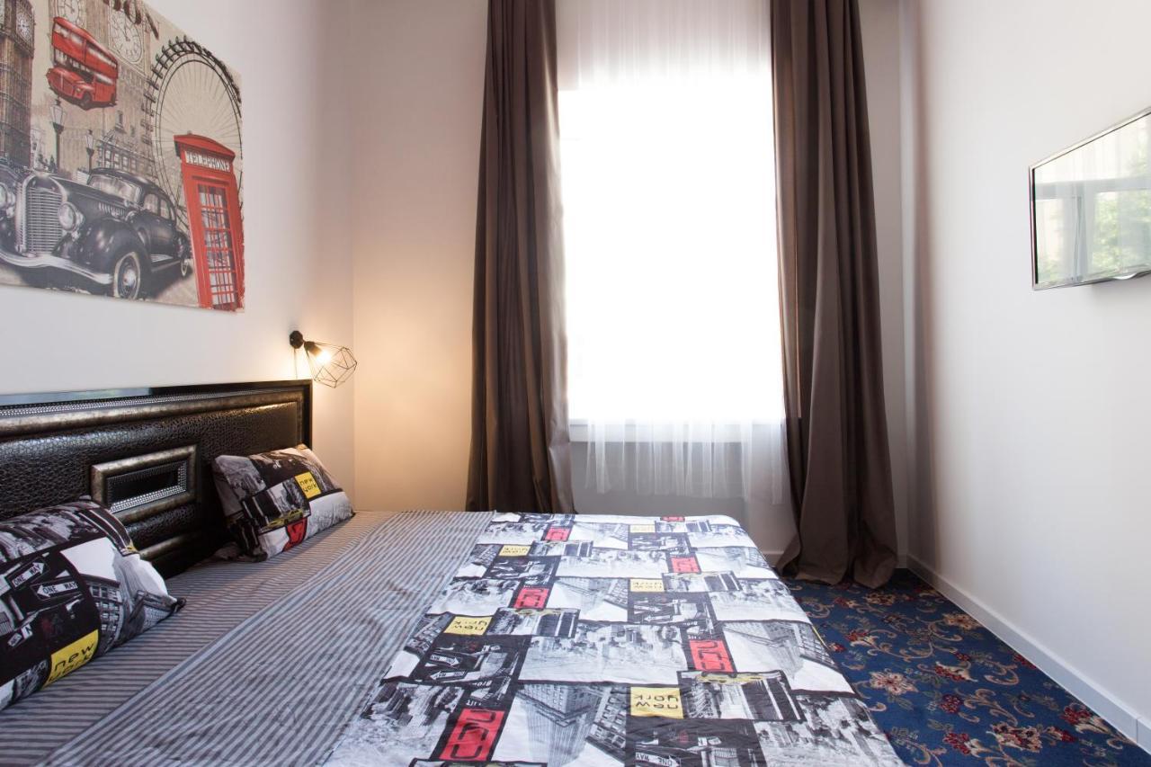 Royal Apartment On Pushkinskaya Kharkov Ngoại thất bức ảnh