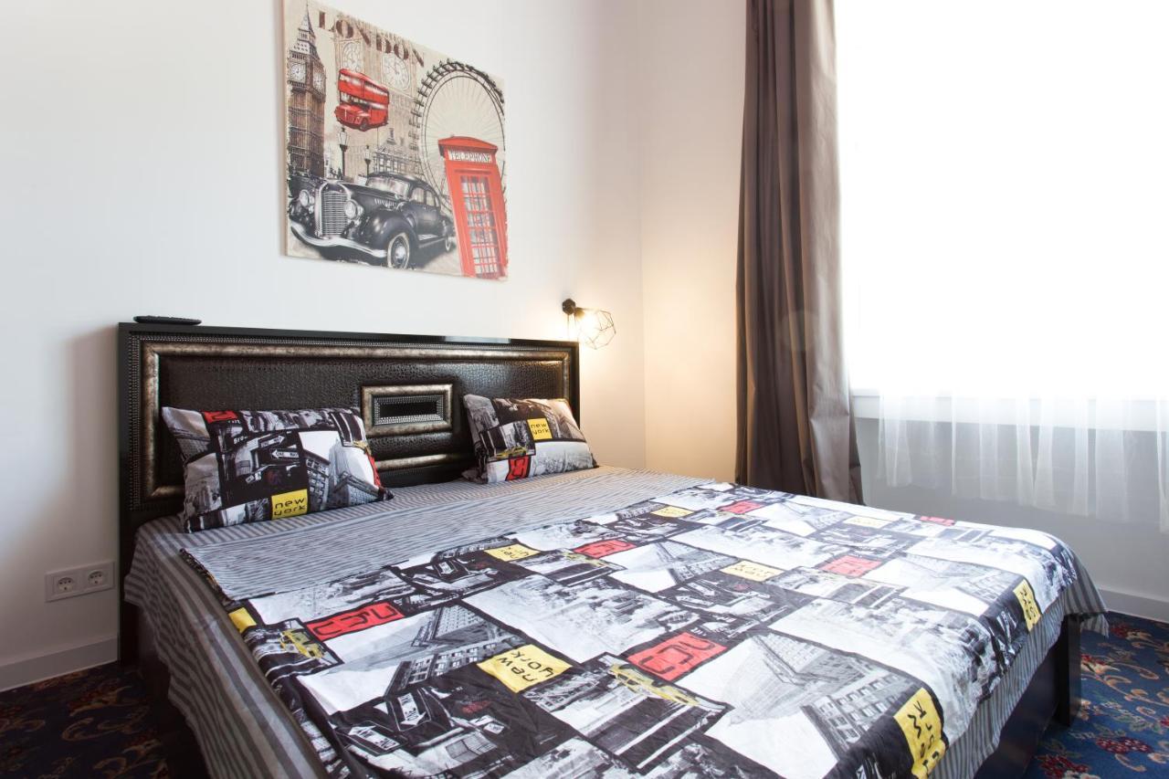 Royal Apartment On Pushkinskaya Kharkov Ngoại thất bức ảnh