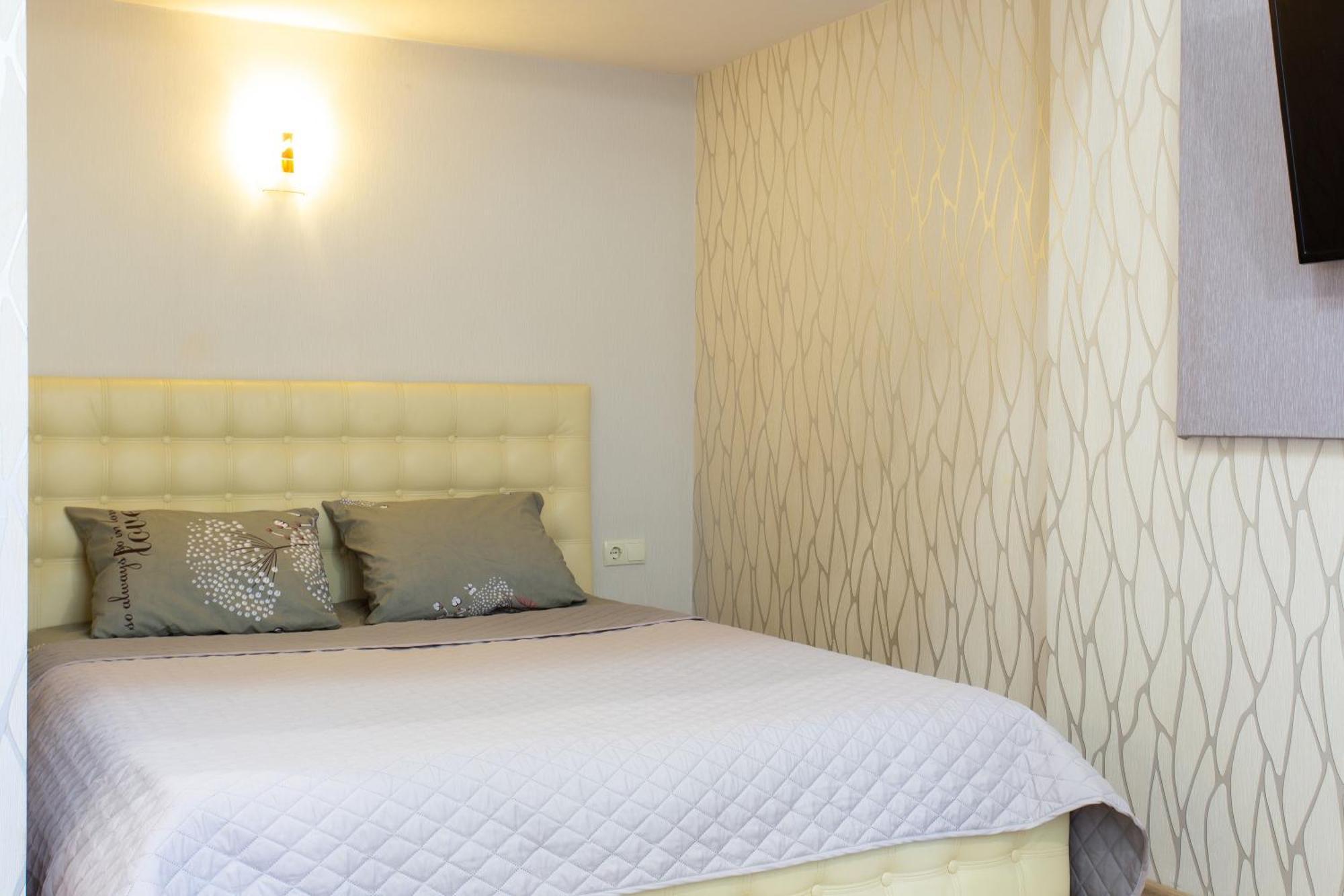 Royal Apartment On Pushkinskaya Kharkov Ngoại thất bức ảnh