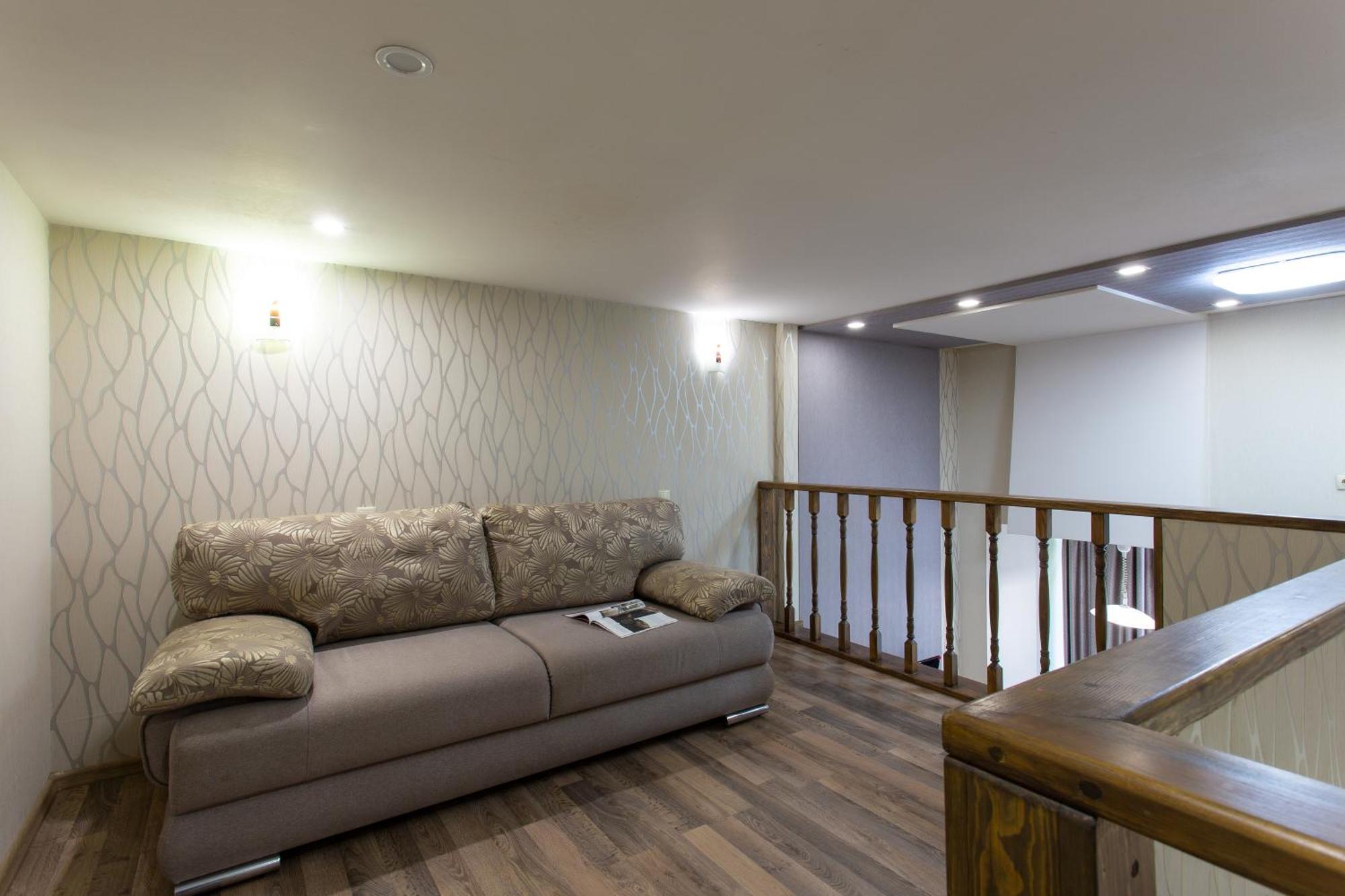 Royal Apartment On Pushkinskaya Kharkov Ngoại thất bức ảnh