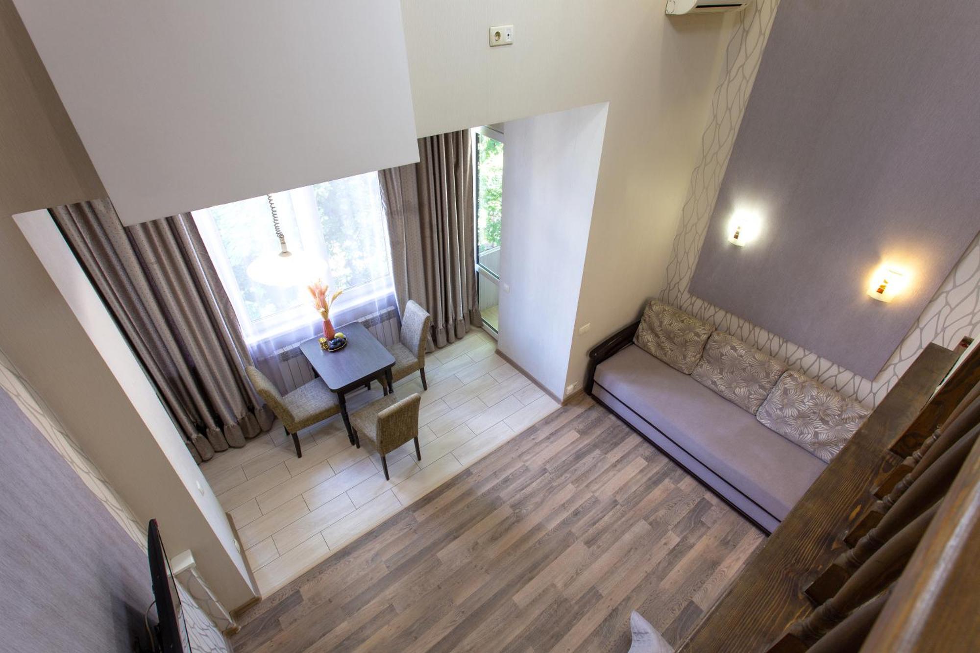 Royal Apartment On Pushkinskaya Kharkov Ngoại thất bức ảnh