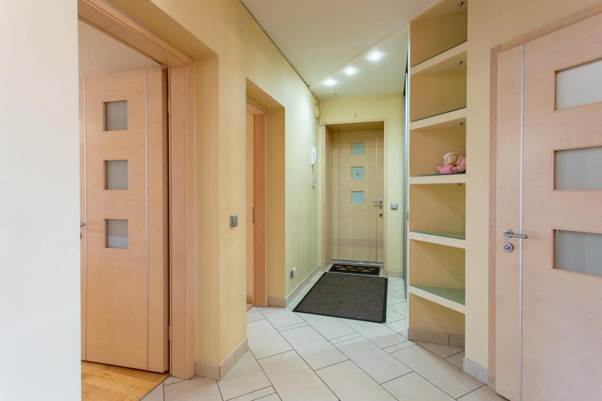 Royal Apartment On Pushkinskaya Kharkov Ngoại thất bức ảnh