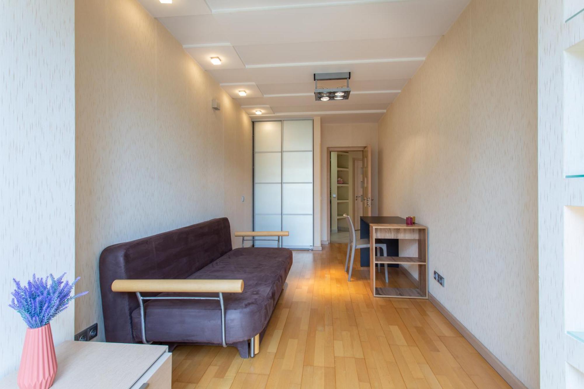 Royal Apartment On Pushkinskaya Kharkov Ngoại thất bức ảnh